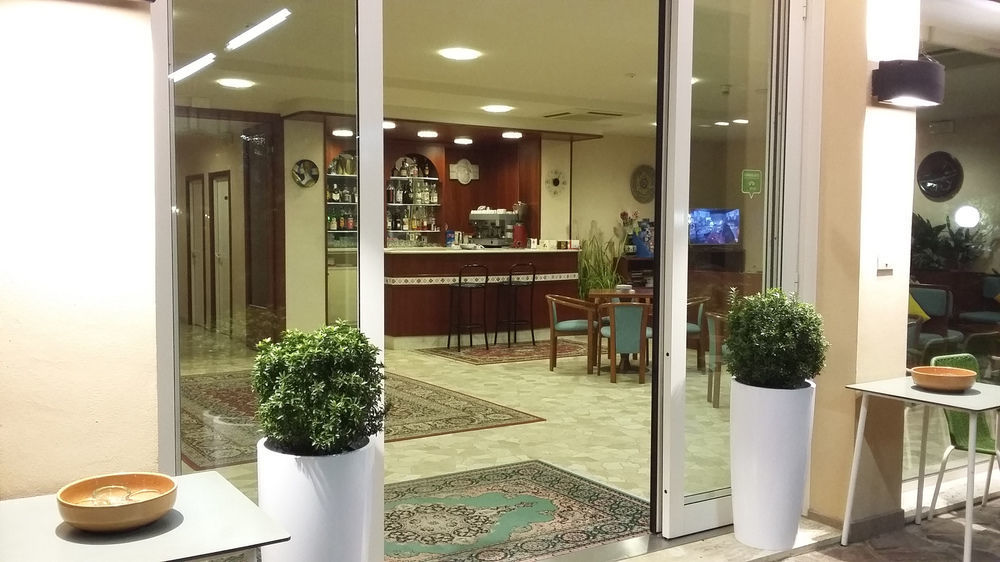 Hotel Condor Milano Marittima Luaran gambar