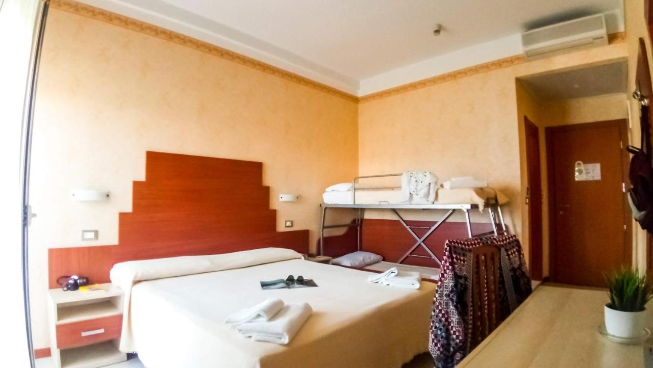 Hotel Condor Milano Marittima Luaran gambar